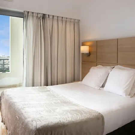 Nemea Le Lido Sur Aparthotel 4*