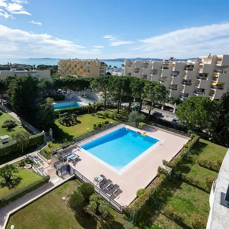 Appart hôtel Résidence Néméa Le Lido 4*