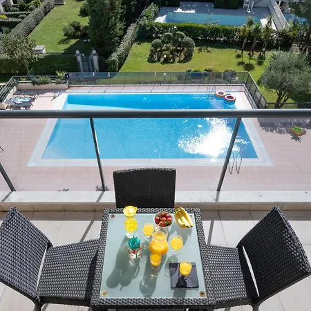 Aparthotel Nemea Le Lido Sur Cagnes-sur-Mer